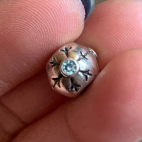 Retired Pandora Aqua Snowflake CZ Winter Bead Charm Christmas Snow EUC - Picture 5 of 7